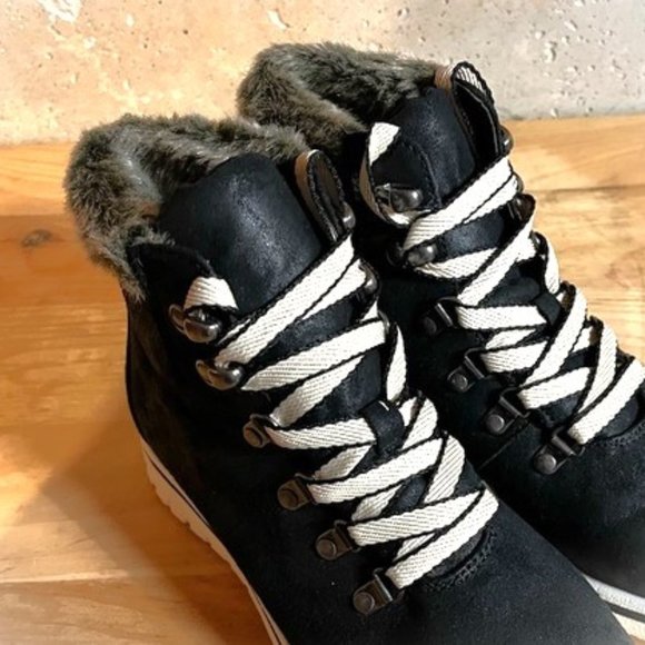 Hallett Bootie from Cliffs by White Mountain Size 8.5 - Picture 6 of 13